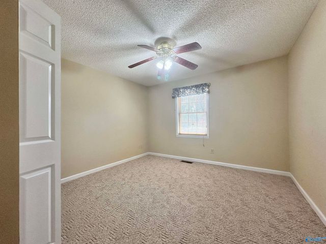 298 Meridianville Road, Meridianville, AL 35759