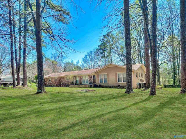 298 Meridianville Road, Meridianville, AL 35759