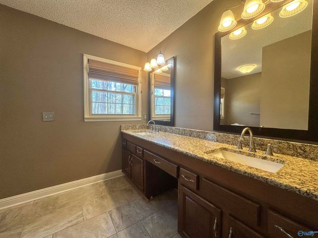 298 Meridianville Road, Meridianville, AL 35759