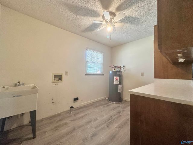 298 Meridianville Road, Meridianville, AL 35759