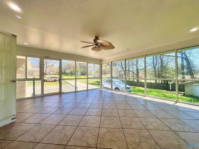 298 Meridianville Road, Meridianville, AL 35759