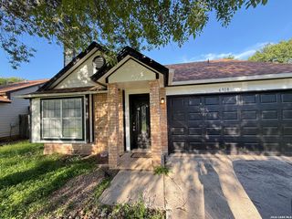 6318 LES HARRISON DR, San Antonio, TX 78250