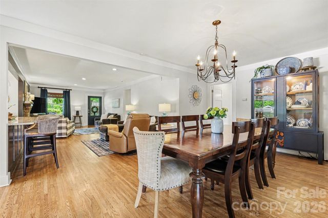 107 Peachtree Street, Belmont, NC 28012