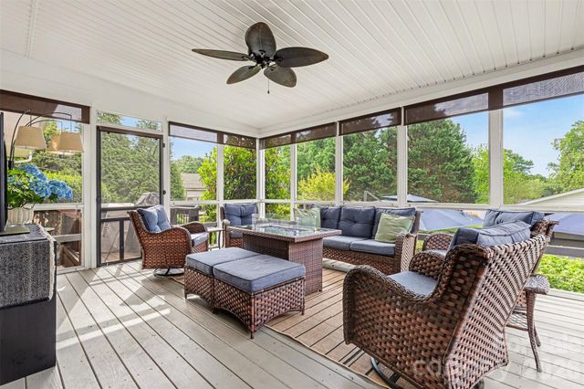 107 Peachtree Street, Belmont, NC 28012