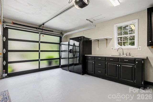 107 Peachtree Street, Belmont, NC 28012