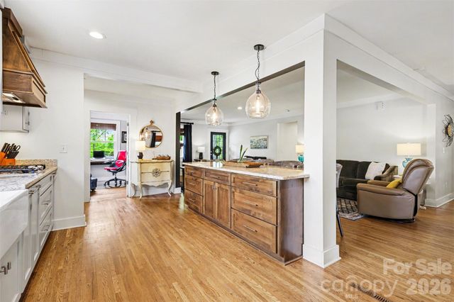 107 Peachtree Street, Belmont, NC 28012