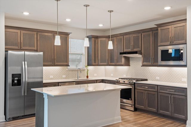 210 Bellows ST, Georgetown, TX 78633