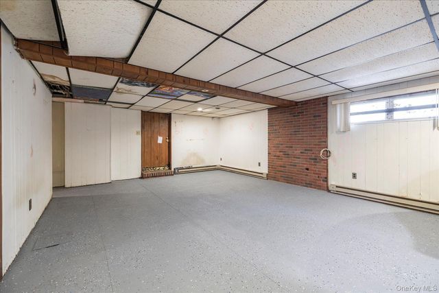 47 Elwood Road, Northport, NY 11768