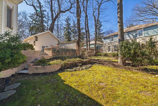 47 Elwood Road, Northport, NY 11768