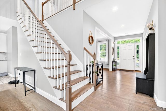 28 Ardmore Street, Cornwall, NY 12553