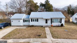 731 E IVY DR, Seaford, DE 19973