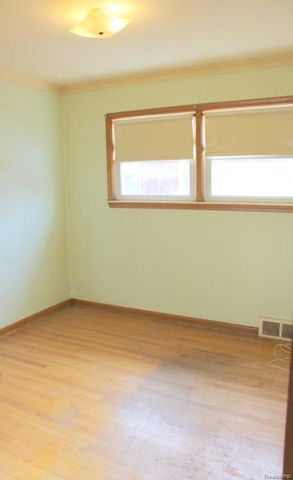 1214 15th Street, Wyandotte, MI 48192