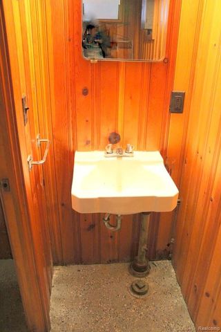 1214 15th Street, Wyandotte, MI 48192