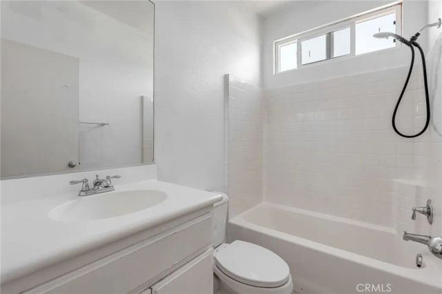 15808 Horizon Way, Adelanto, CA 92301