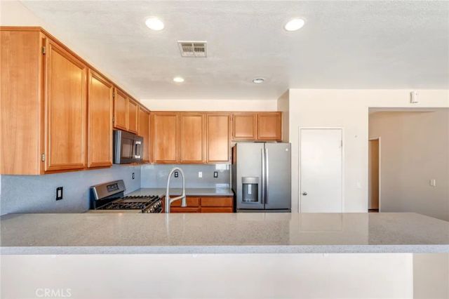 15808 Horizon Way, Adelanto, CA 92301