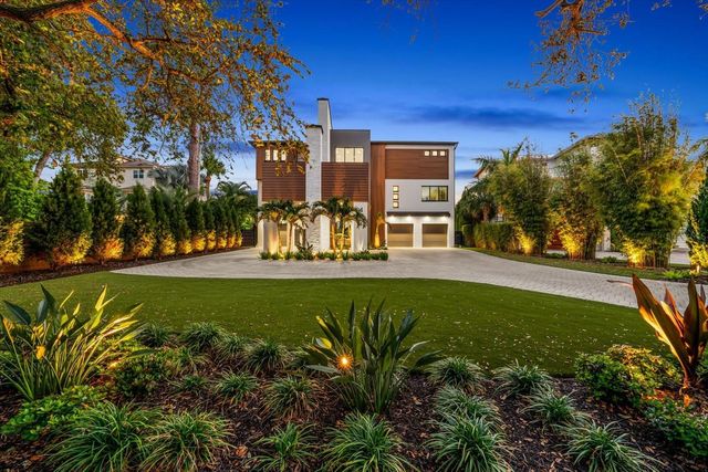 402 HILLSBOROUGH STREET, Palm Harbor, FL 34683