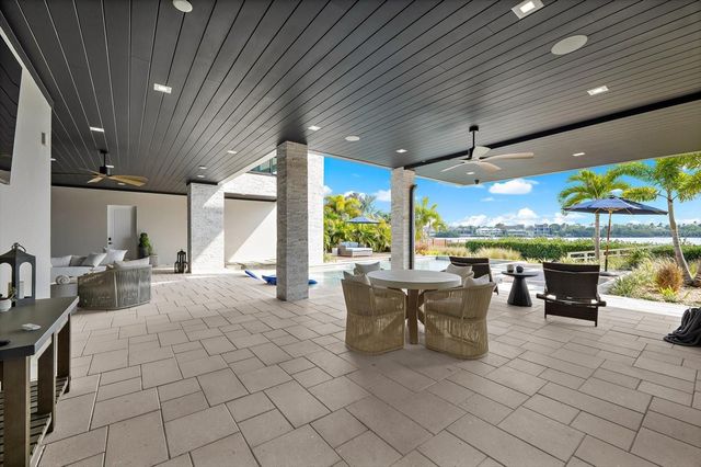 402 HILLSBOROUGH STREET, Palm Harbor, FL 34683