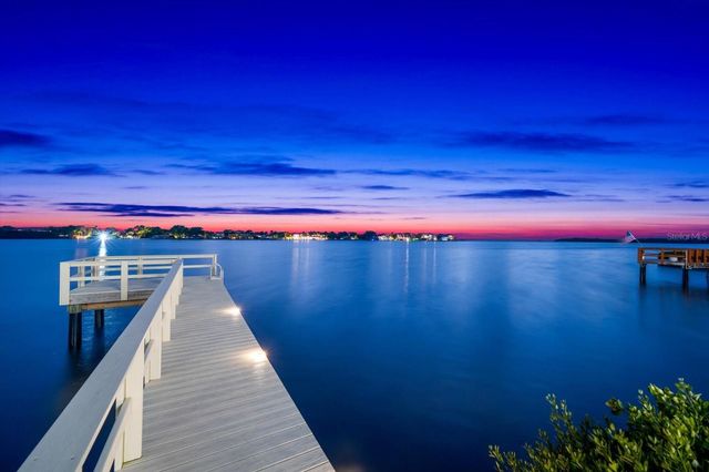 402 HILLSBOROUGH STREET, Palm Harbor, FL 34683