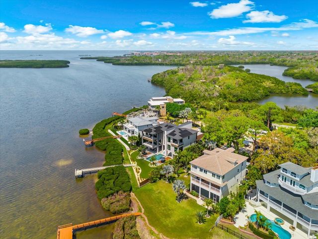 402 HILLSBOROUGH STREET, Palm Harbor, FL 34683