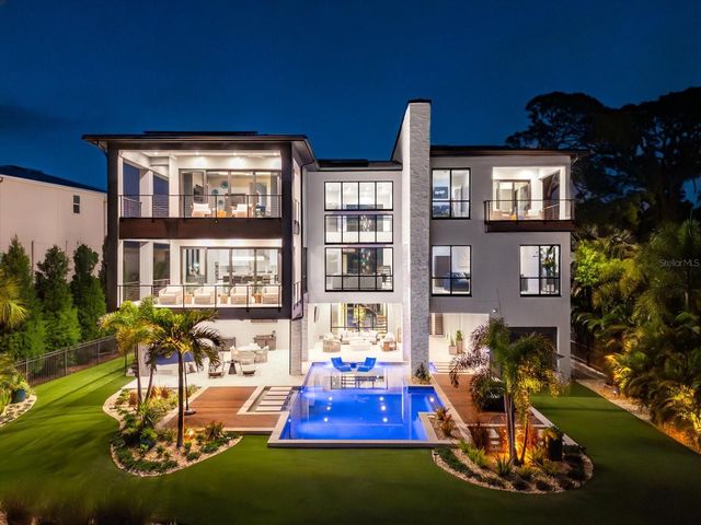 402 HILLSBOROUGH STREET, Palm Harbor, FL 34683