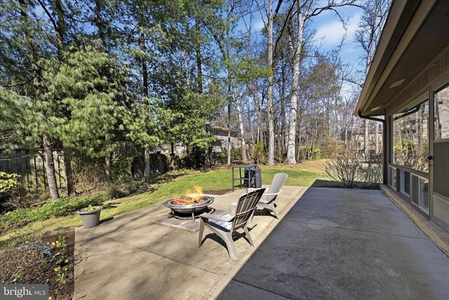 8825 CHARLES HAWKINS WAY, Annandale, VA 22003