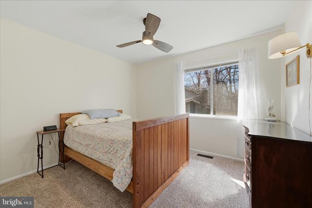 8825 CHARLES HAWKINS WAY, Annandale, VA 22003