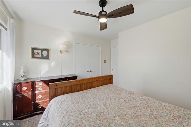 8825 CHARLES HAWKINS WAY, Annandale, VA 22003