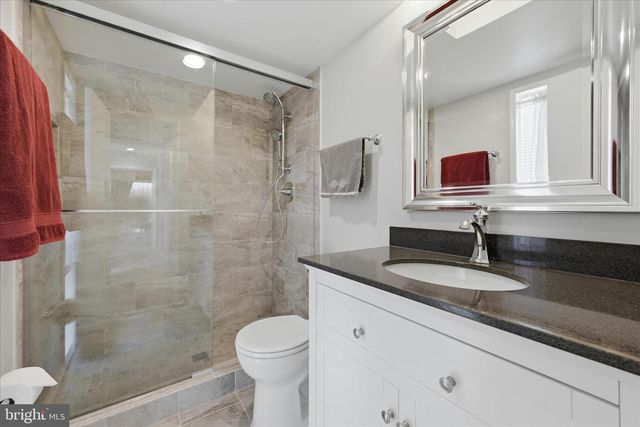 8825 CHARLES HAWKINS WAY, Annandale, VA 22003