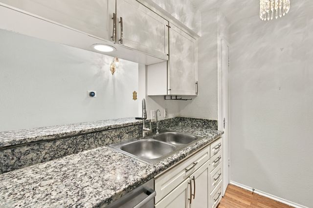4845 Cedar Springs Road 363, Dallas, TX 75219