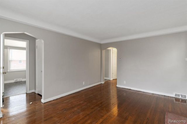 10642 Mckinney Street, Detroit, MI 48224