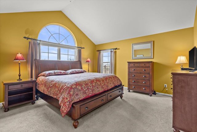 N50W25074 William DRIVE, Pewaukee, WI 53072