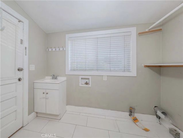 1817 E Morava Avenue, Anaheim, CA 92805