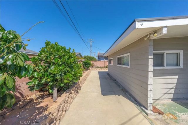 1817 E Morava Avenue, Anaheim, CA 92805