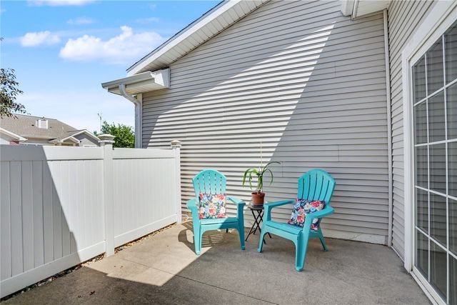 1151 74th Street NE, Cedar Rapids, IA 52402
