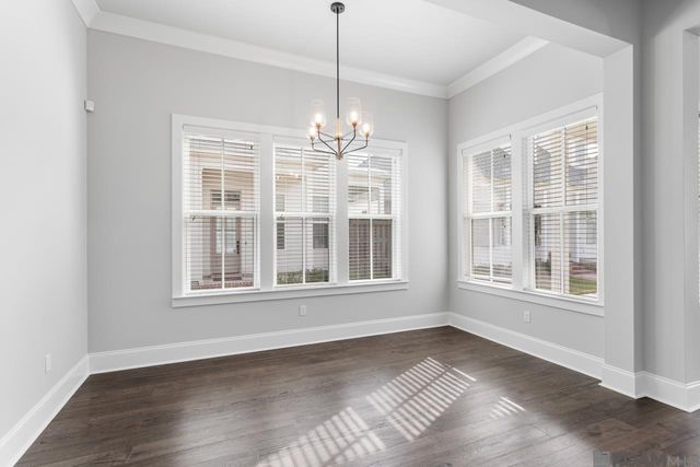 2040 Perennial Ln, Baton Rouge, LA 70810