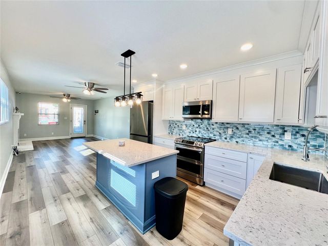 5907 N OLA AVENUE, Tampa, FL 33604