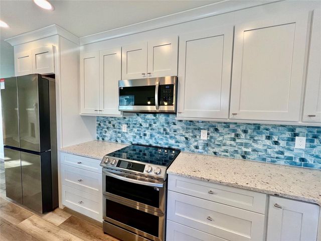 5907 N OLA AVENUE, Tampa, FL 33604