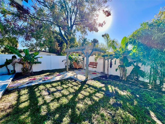 5907 N OLA AVENUE, Tampa, FL 33604