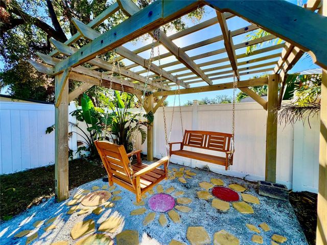 5907 N OLA AVENUE, Tampa, FL 33604