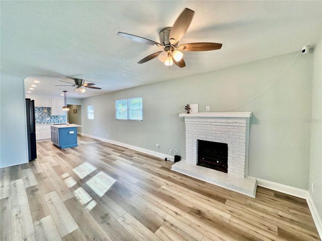 5907 N OLA AVENUE, Tampa, FL 33604