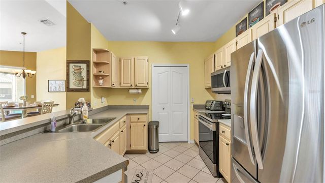 8901 LEGACY COURT 201, Kissimmee, FL 34747