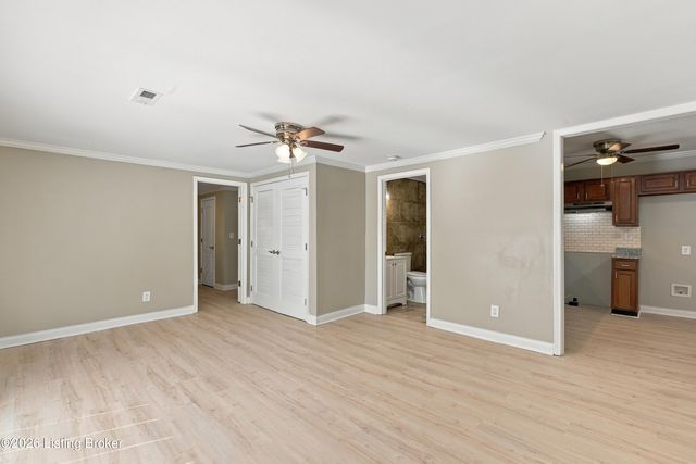 4406 Shasta Trail, Louisville, KY 40213