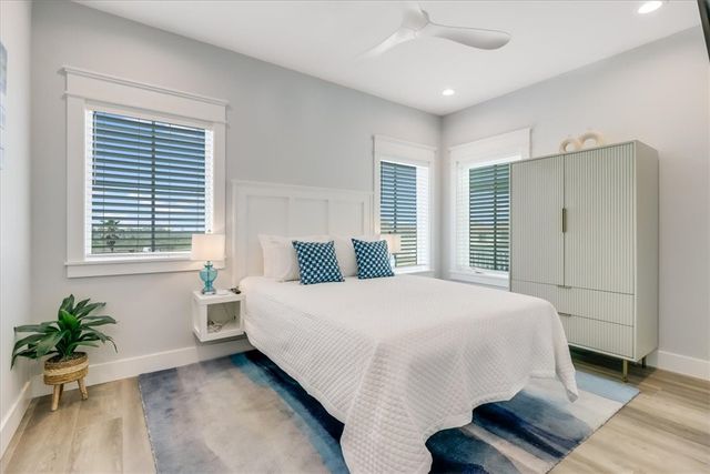 969 Banyan Beach Dr, Port Aransas, TX 78373