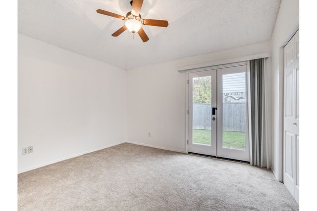 6501 Topaz Drive, Arlington, TX 76001