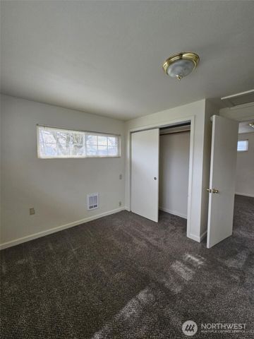 2227 Washington Street, Shelton, WA 98584