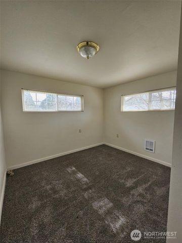 2227 Washington Street, Shelton, WA 98584