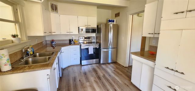 2227 Washington Street, Shelton, WA 98584