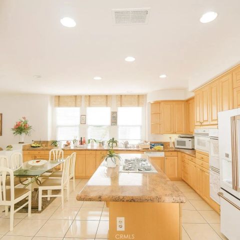 2530 Tuscany Way, Fullerton, CA 92835