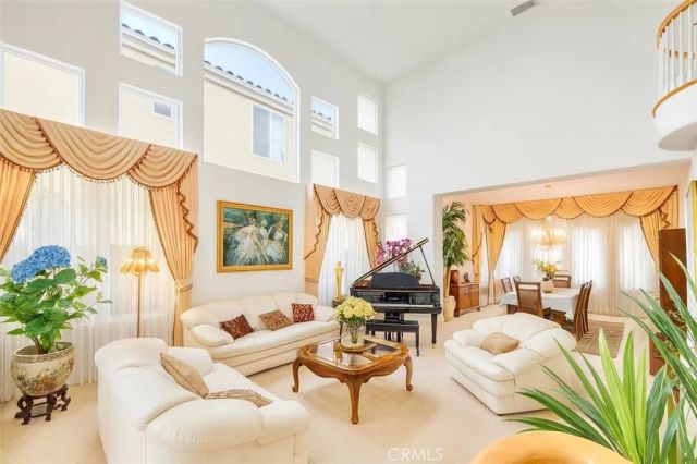 2530 Tuscany Way, Fullerton, CA 92835