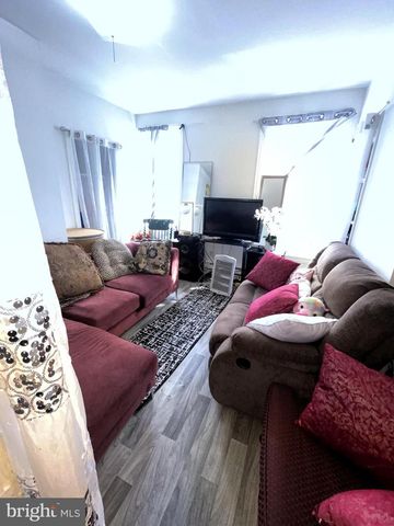 3106 N FRONT ST, Philadelphia, PA 19133
